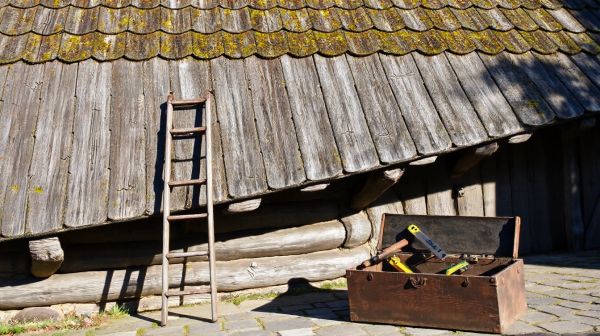 Les étapes clés pour sélectionner un charpentier couvreur à Varennes-Vauzelles